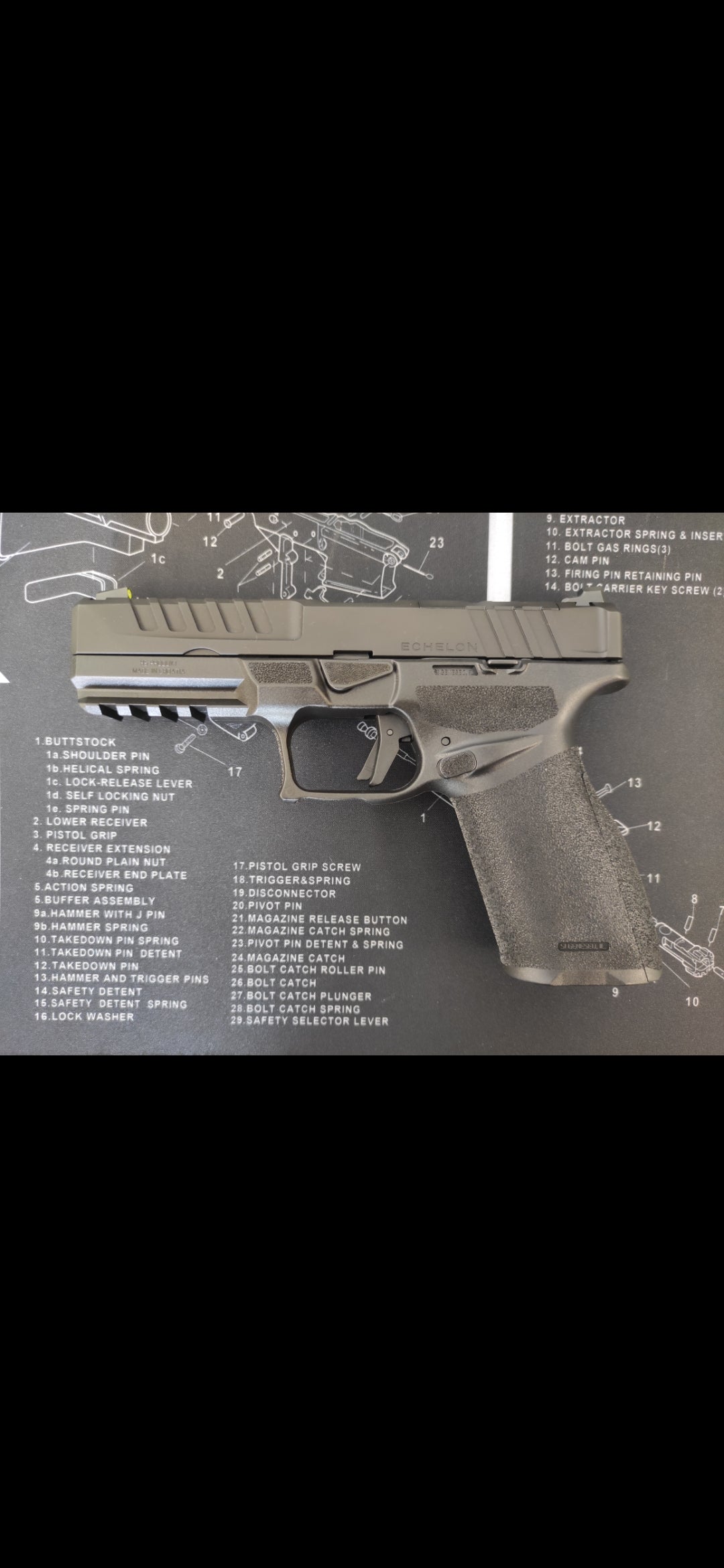 Pistolet Springfield Echelon 4,5"- U-Dot Tryt BLK 9x19