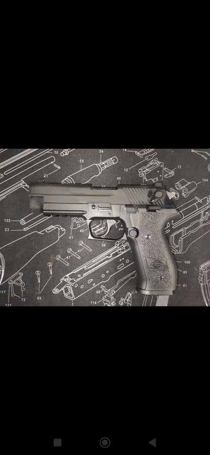 Pistolet GSG FireFly Black .22LR (niedostępny)